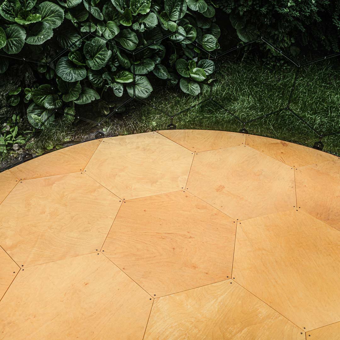Hypedome floor