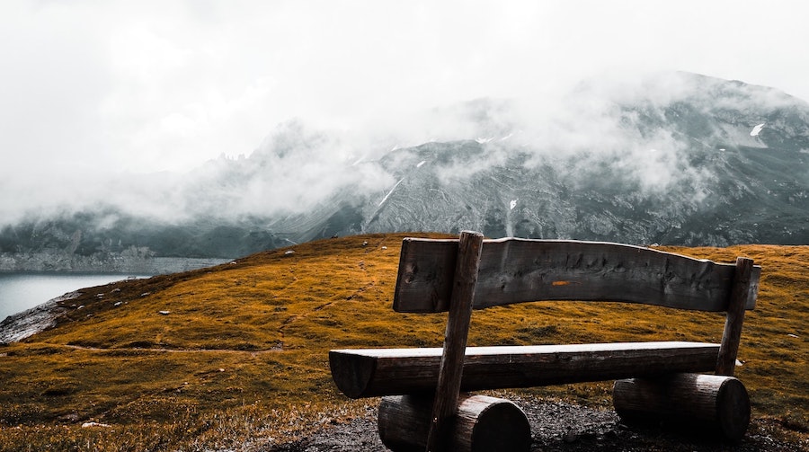 Glamping outdoor bench