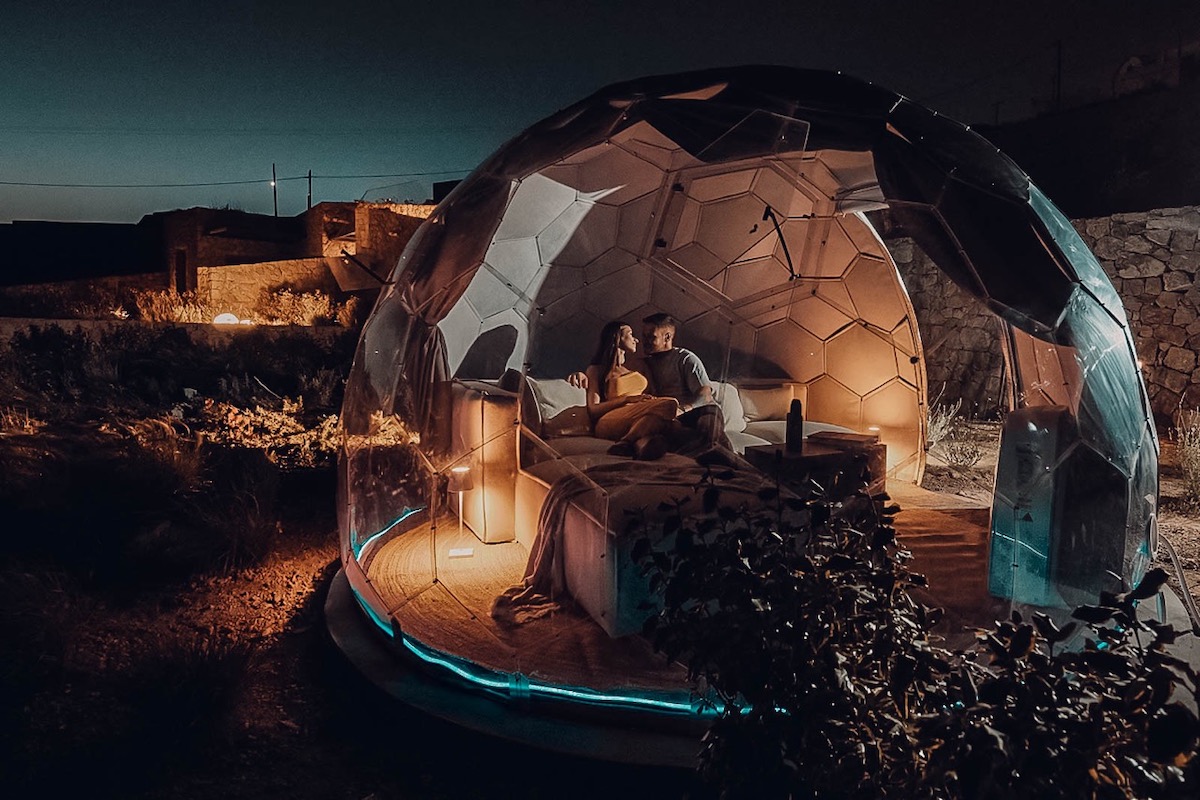 Crafting the Perfect Glamping for Couples